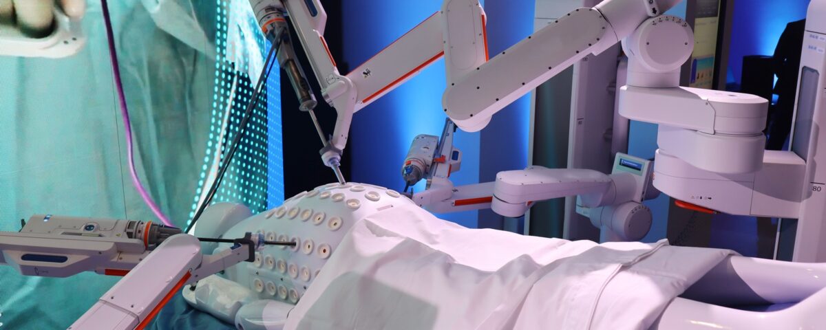 Robot quirúrgico de Medtronic en México cirugía asistida por robot